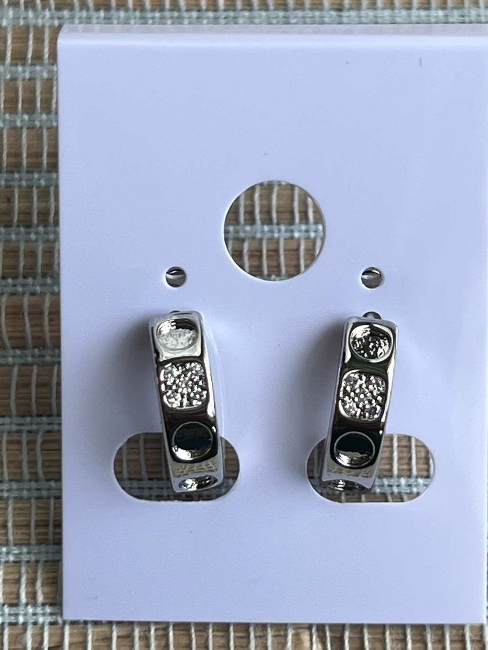 ⭐️-Silver Sparkle pavé and round accented Hoop huggie Earrings